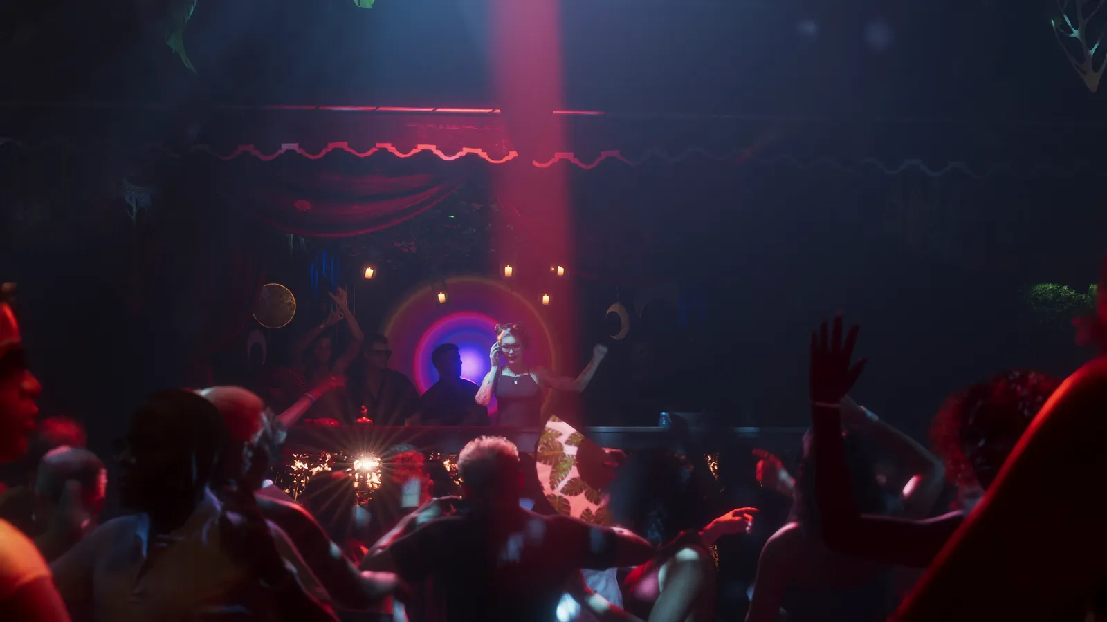 A Vice City nightclub — official trailer screenshot